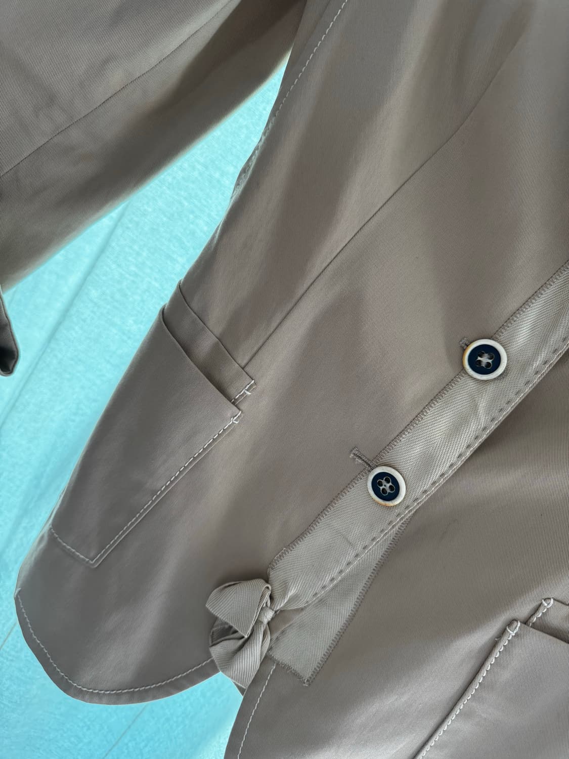 프라다 여성 자켓 40사이즈 s 베이지 자켓 베이지 블레이저 상품이미지4