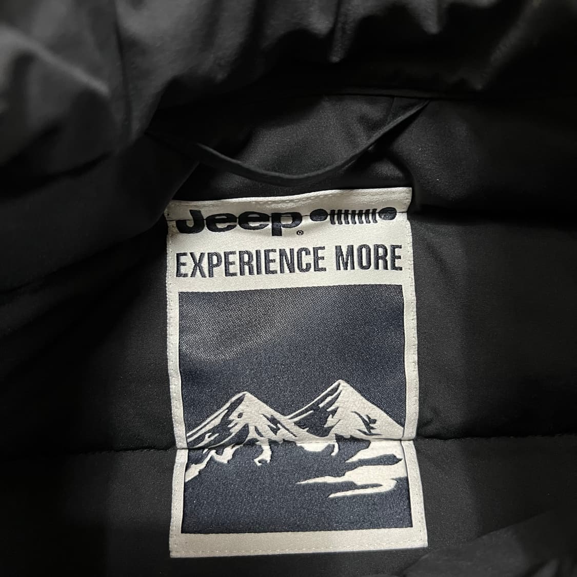 지프 JEEP 덕다운 로고 와펜 경량패딩 점퍼 [블랙] XL/105 상품이미지5