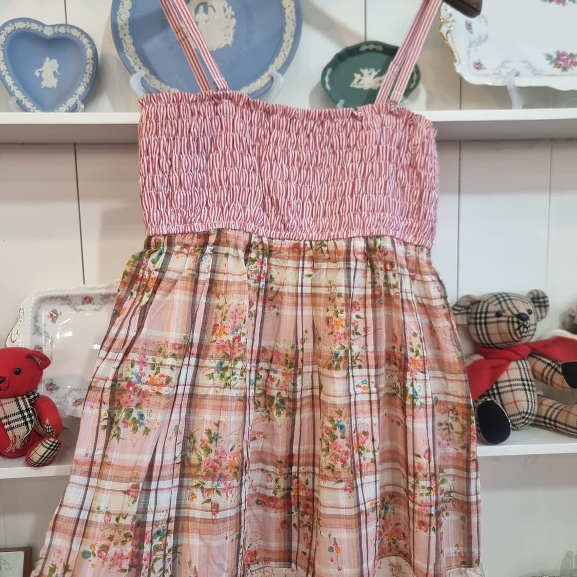 앙크루즈 Ank Rouge 핑크 체크 플라워 셔링 끈원피스 상품이미지2