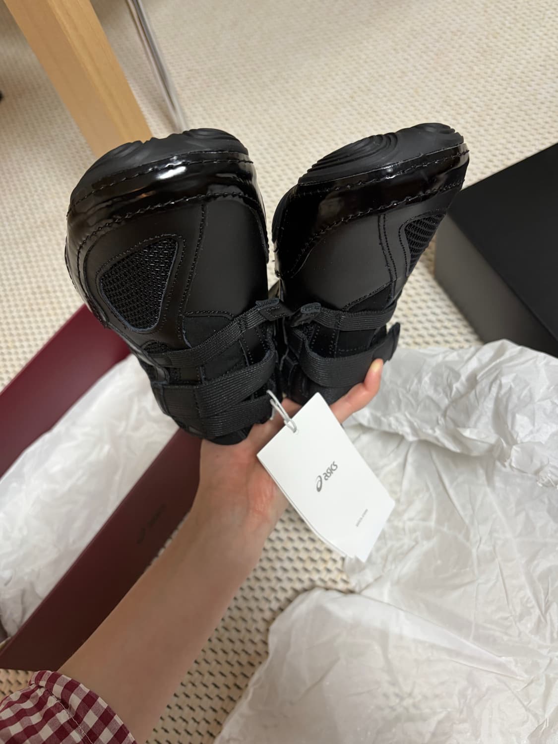 아식스 이세이미야케  운동화 250 새상품 상품이미지2