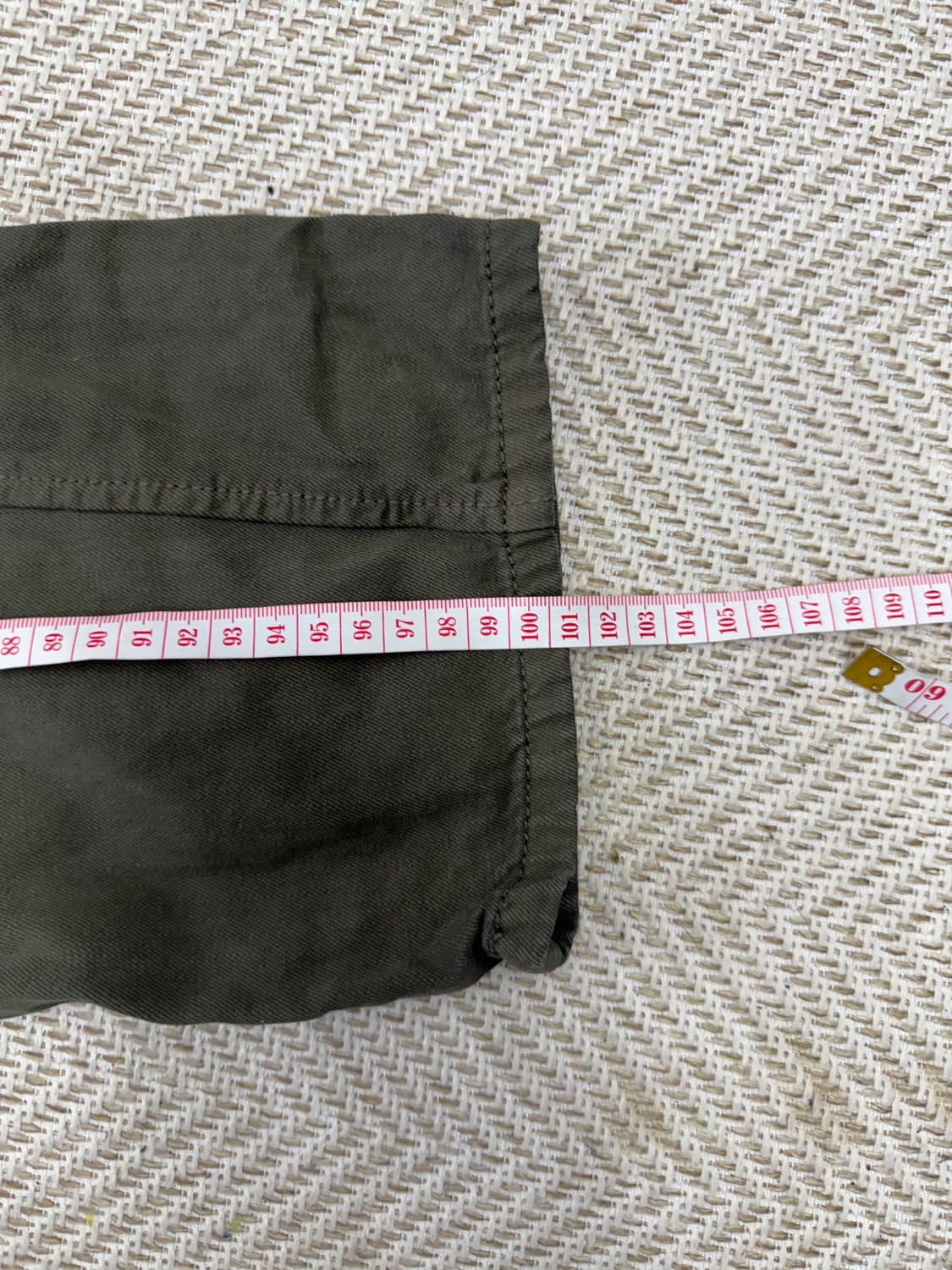 정품) 타임 한섬 22ss 카키색 면바지 팬츠 64 상품이미지10