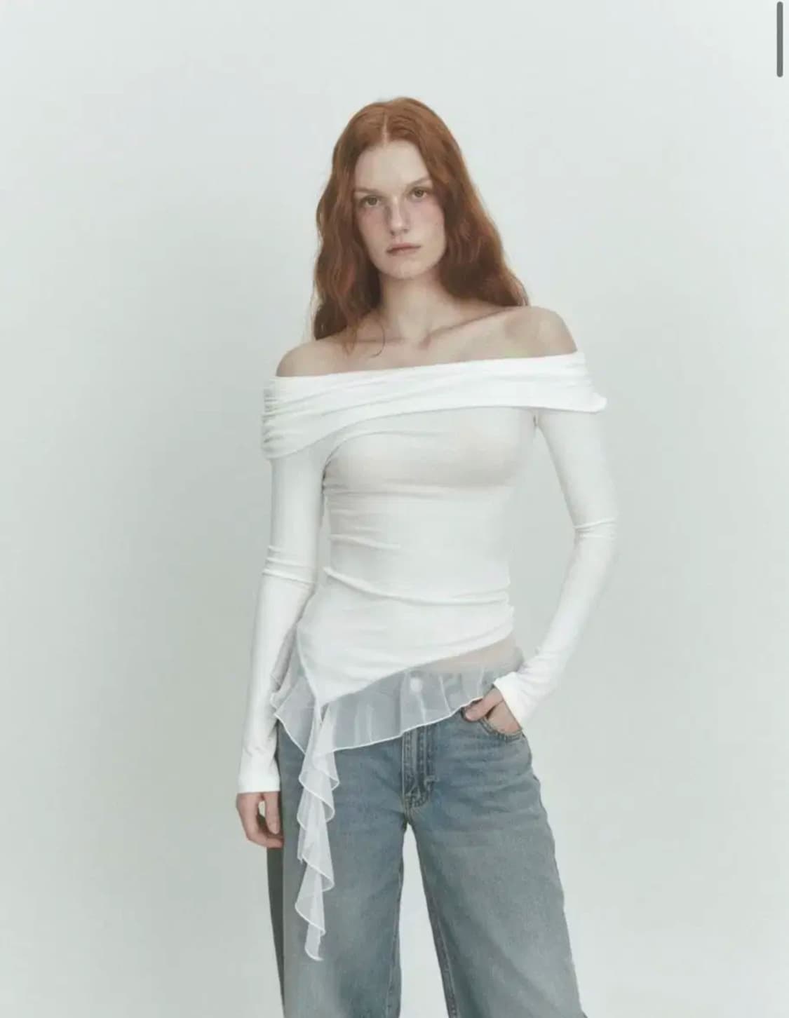ASURA OBLIQUE SHIRRING WAVE T 오프숄더 티 상품이미지2