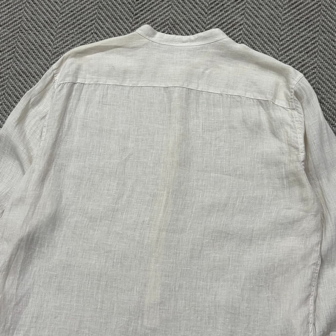 띠어리 헨리넥 린넨 블라우스 v2924 상품이미지4