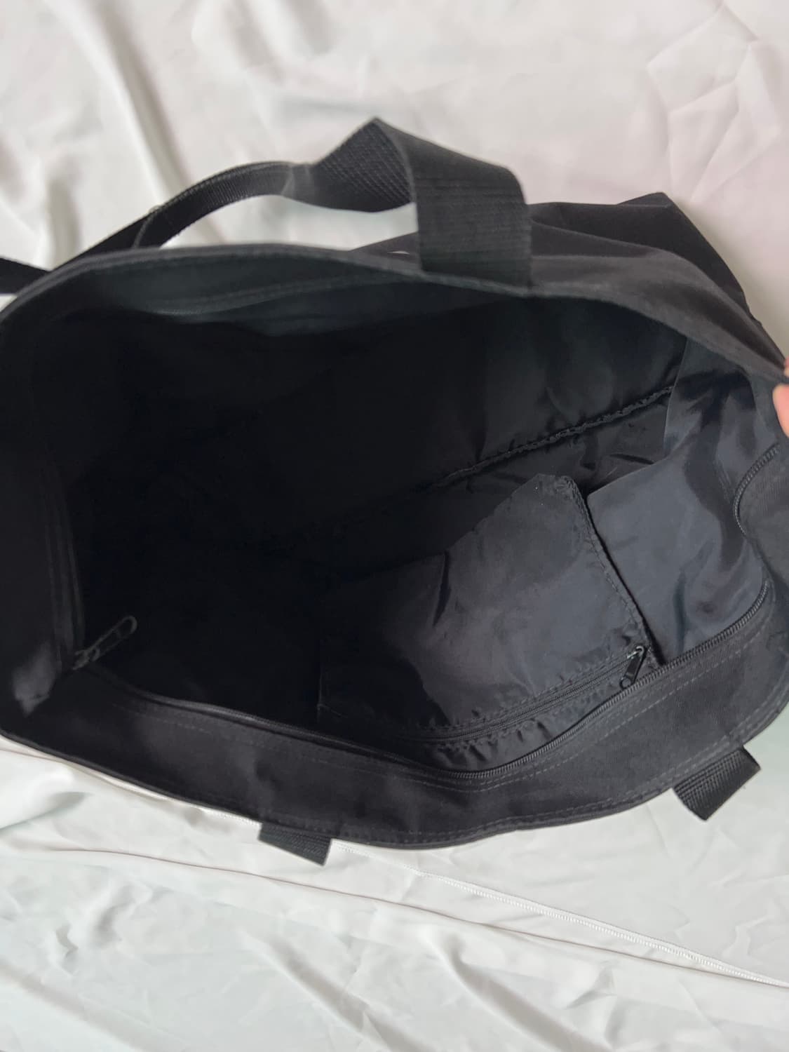 Courreges 꾸레쥬 도트백 보부상백 상품이미지5