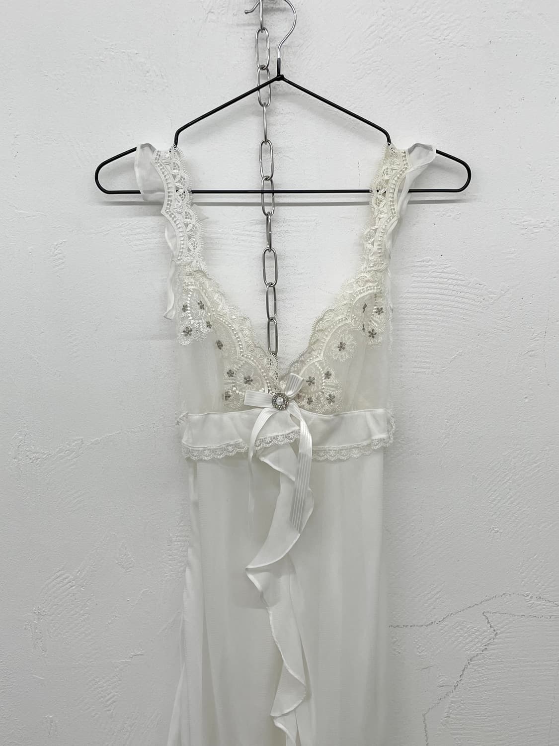 에블린 화이트페어리 시어 프릴 슬립 상품이미지5