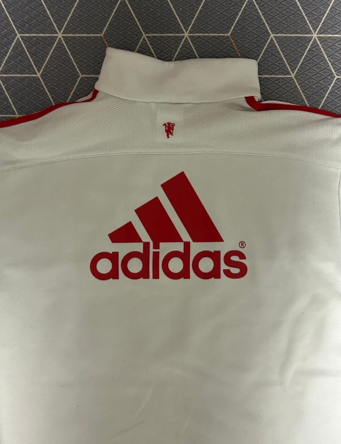 아디다스 맨유 빈티지 트랙탑 상품이미지3