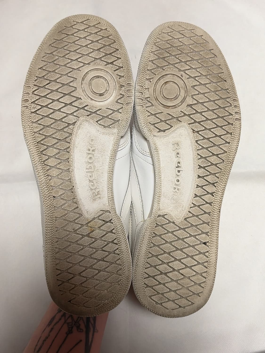 리복 CLUB C 85 화이트 그린 250 판매합니다 ! 상품이미지8