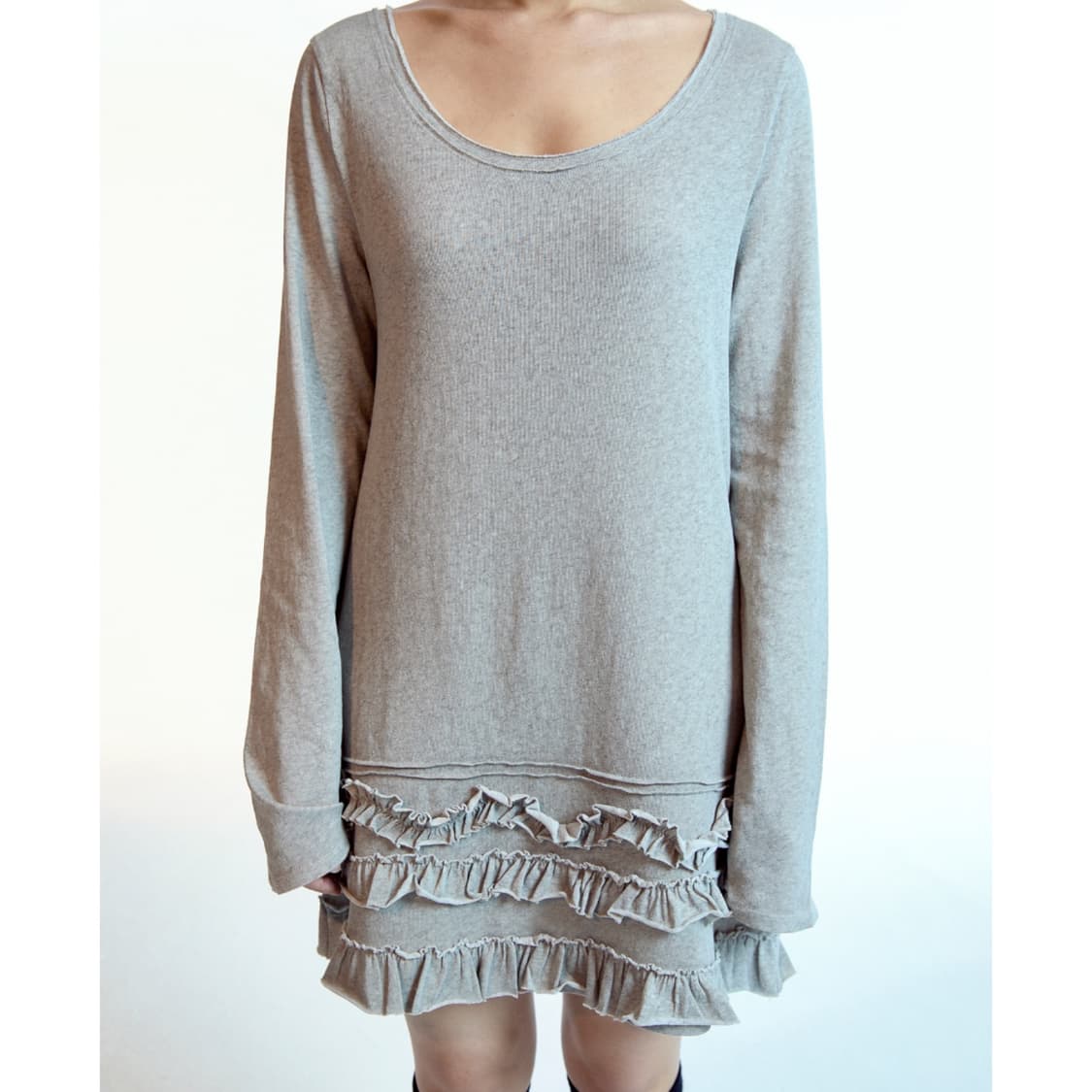 [2] 코이세이오 멀티플 프릴 드레스 라이트 그레이 원피스 상품이미지4