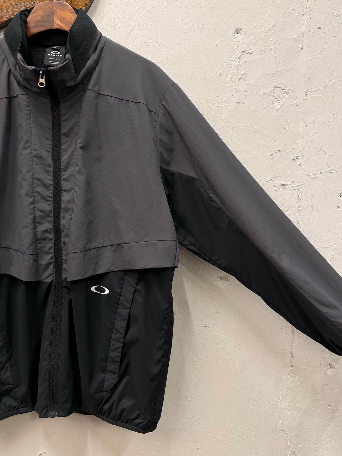 Oakley Performance Fit Training Jacket 상품이미지4