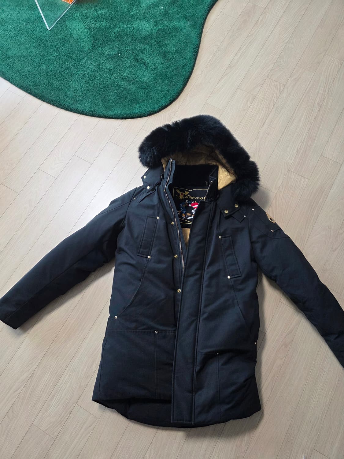 무스너클 패딩 사이즈M 상품이미지4