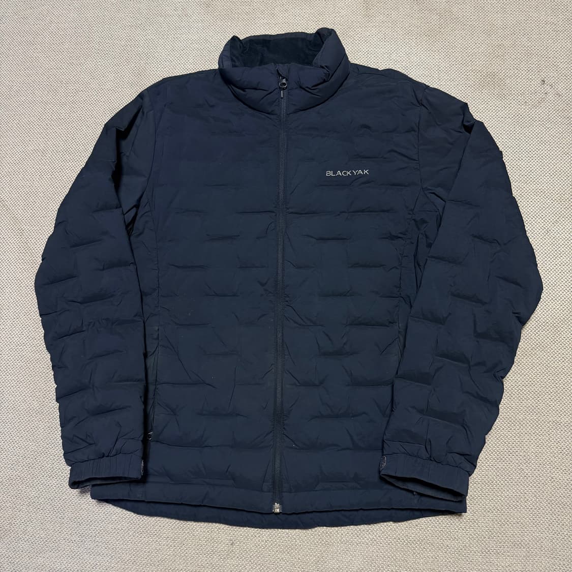 블랙야크 퀄팅 경량패딩 상품이미지1
