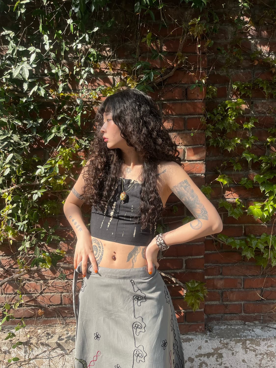 블랙 타이다이 홀터넥 탑 상품이미지2