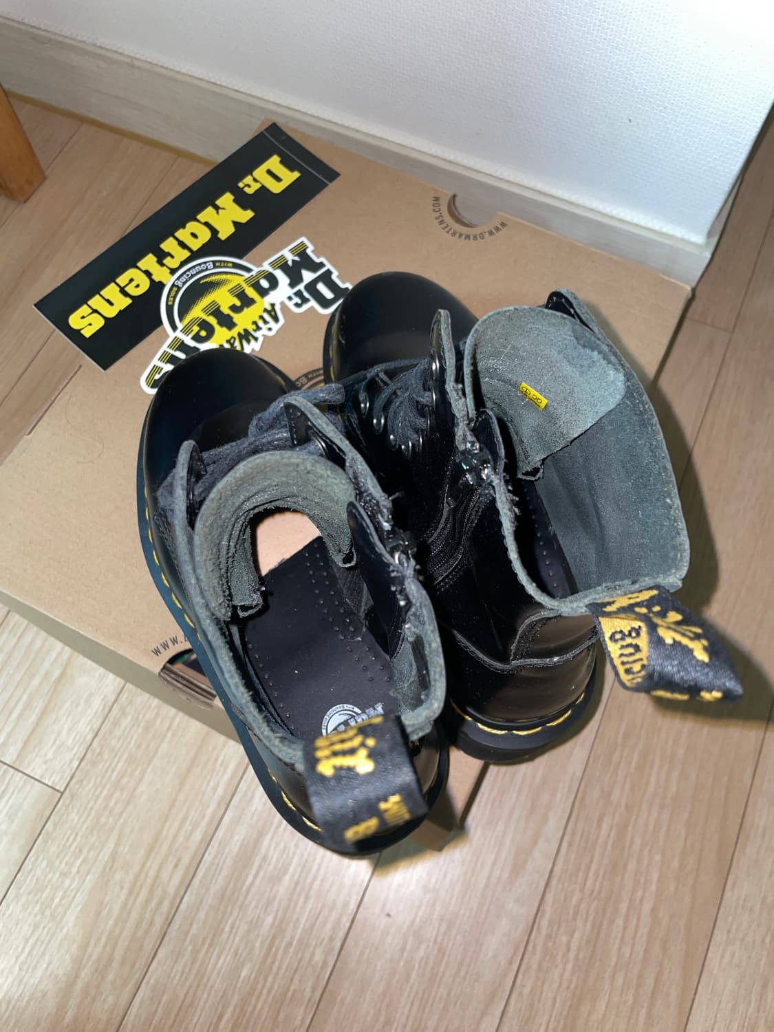 닥터마틴 제이든 8홀 uk3 (230) 상품이미지5