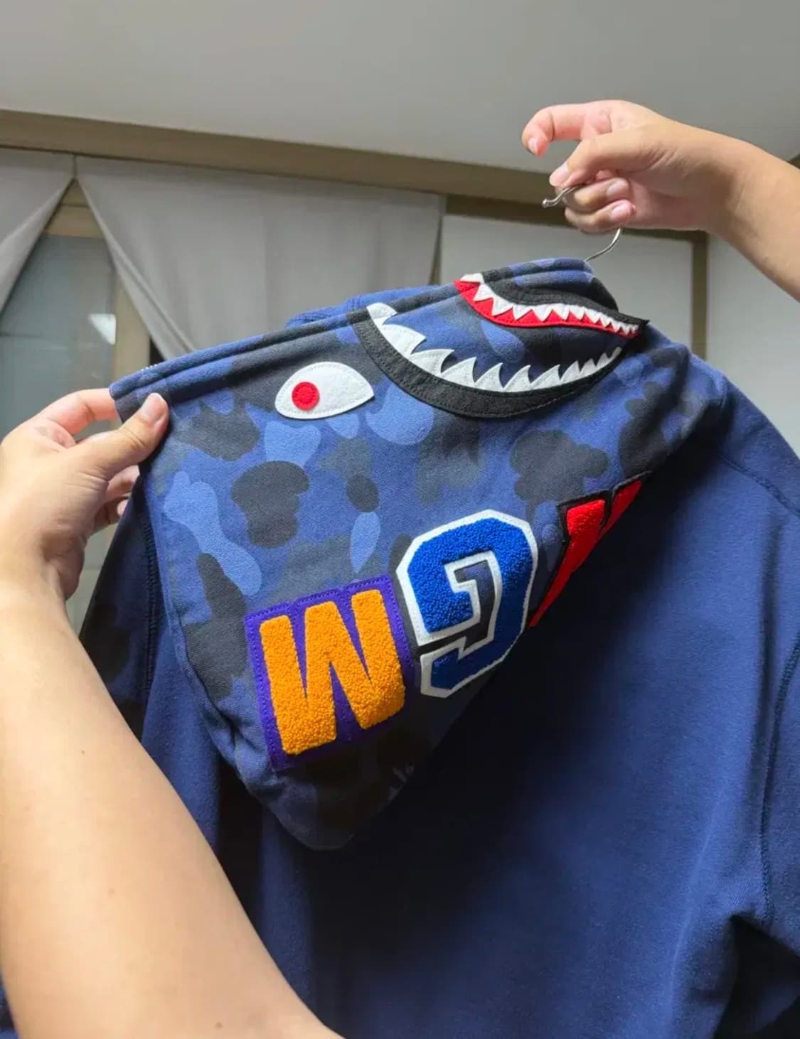 베이프 샤크후드 청계 XL 상품이미지1