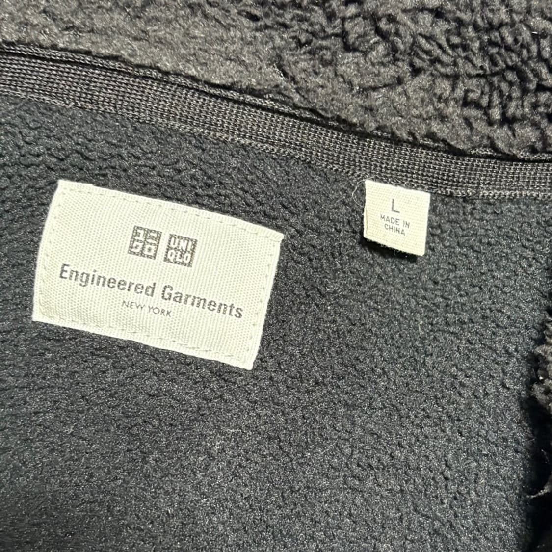 L 유니클로 X 엔지니어드 가먼츠 블랙 플리스 상품이미지4