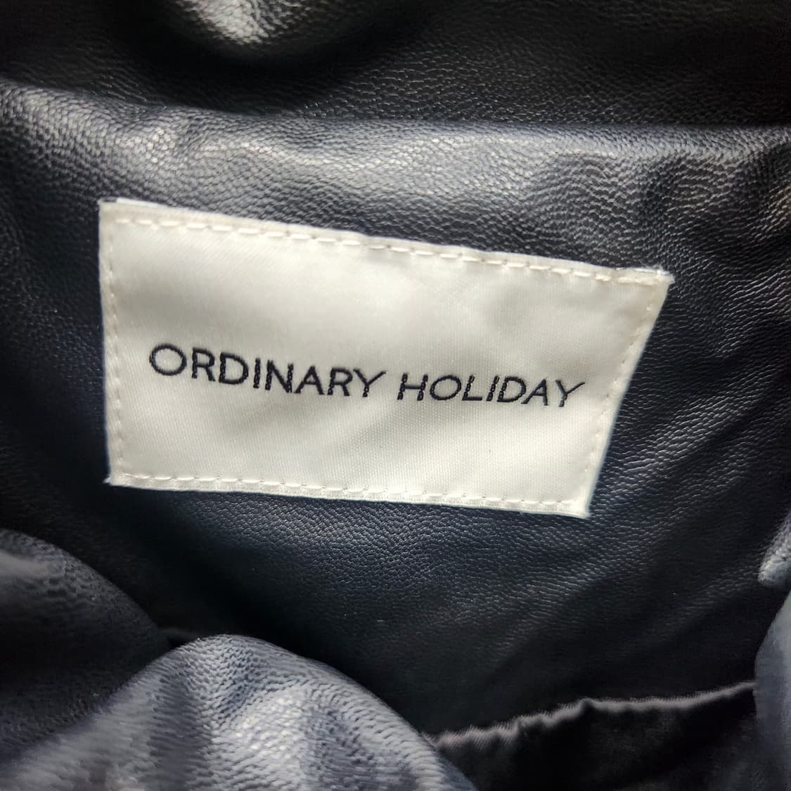 오디너리홀리데이 레더 스트링 투웨이 숏패딩 L 상품이미지5