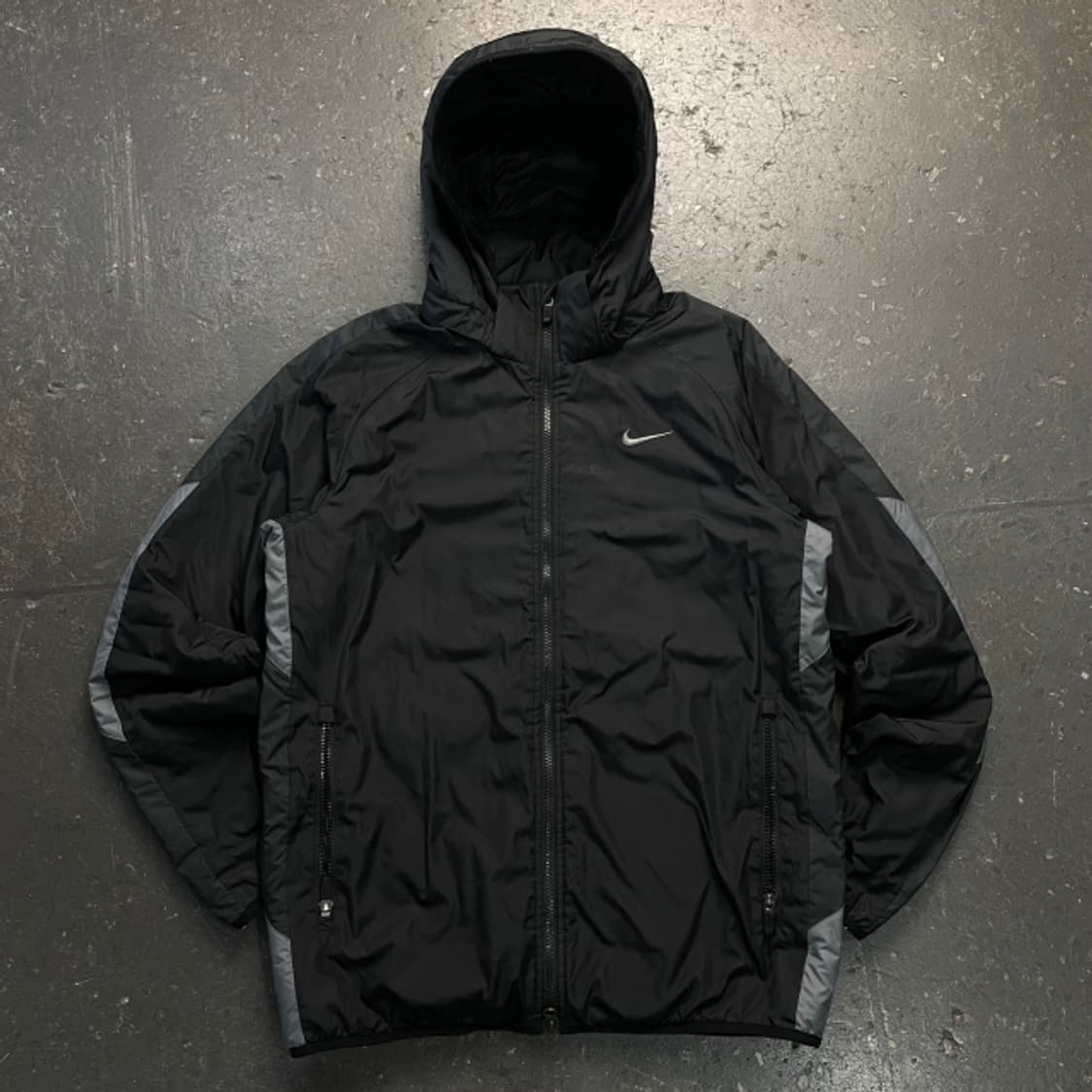 100 나이키 스톰핏 바람막이  상품이미지1