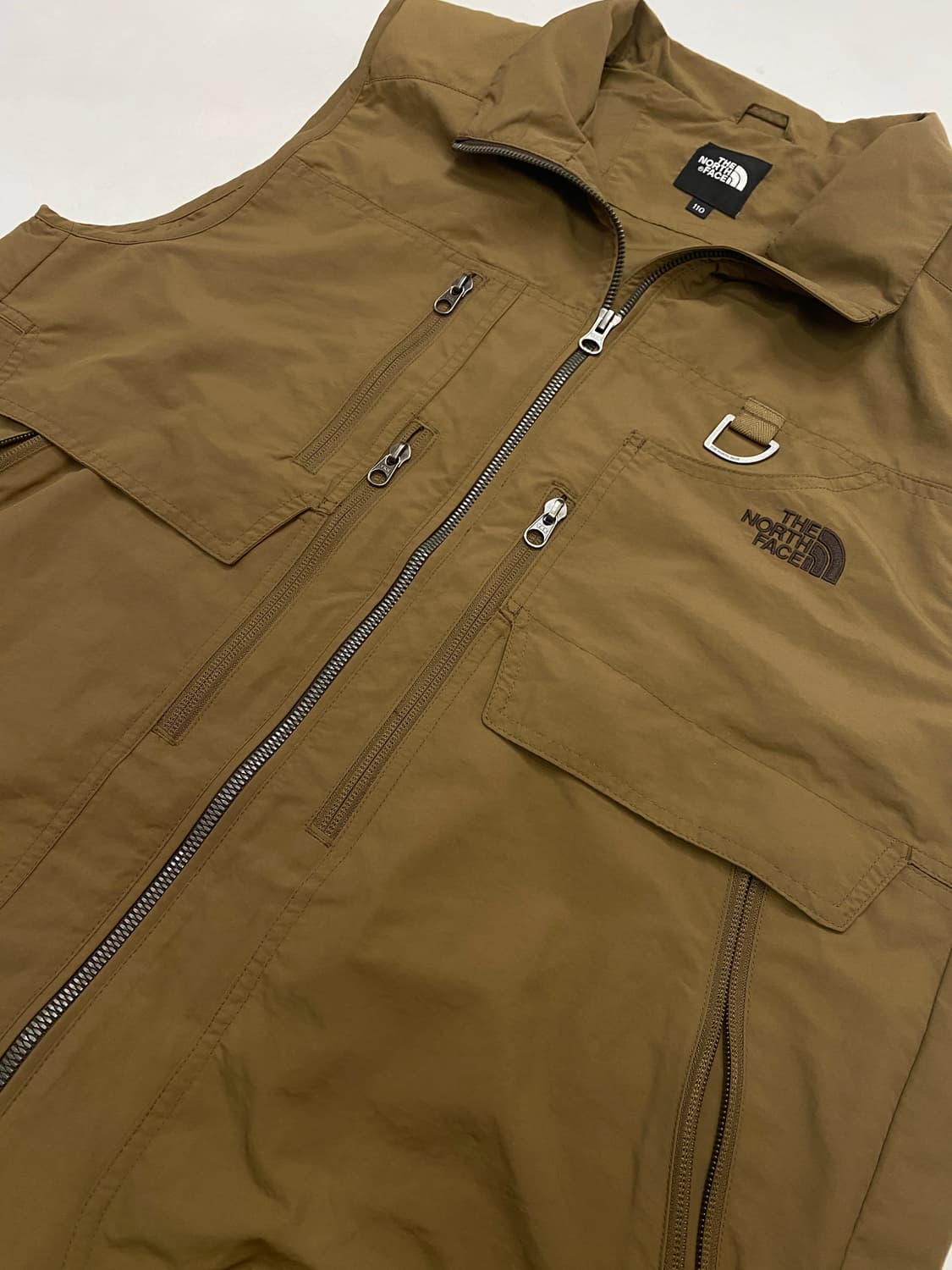 North Face 택티컬 빌티드포켓 아웃도어 베스트 상품이미지2