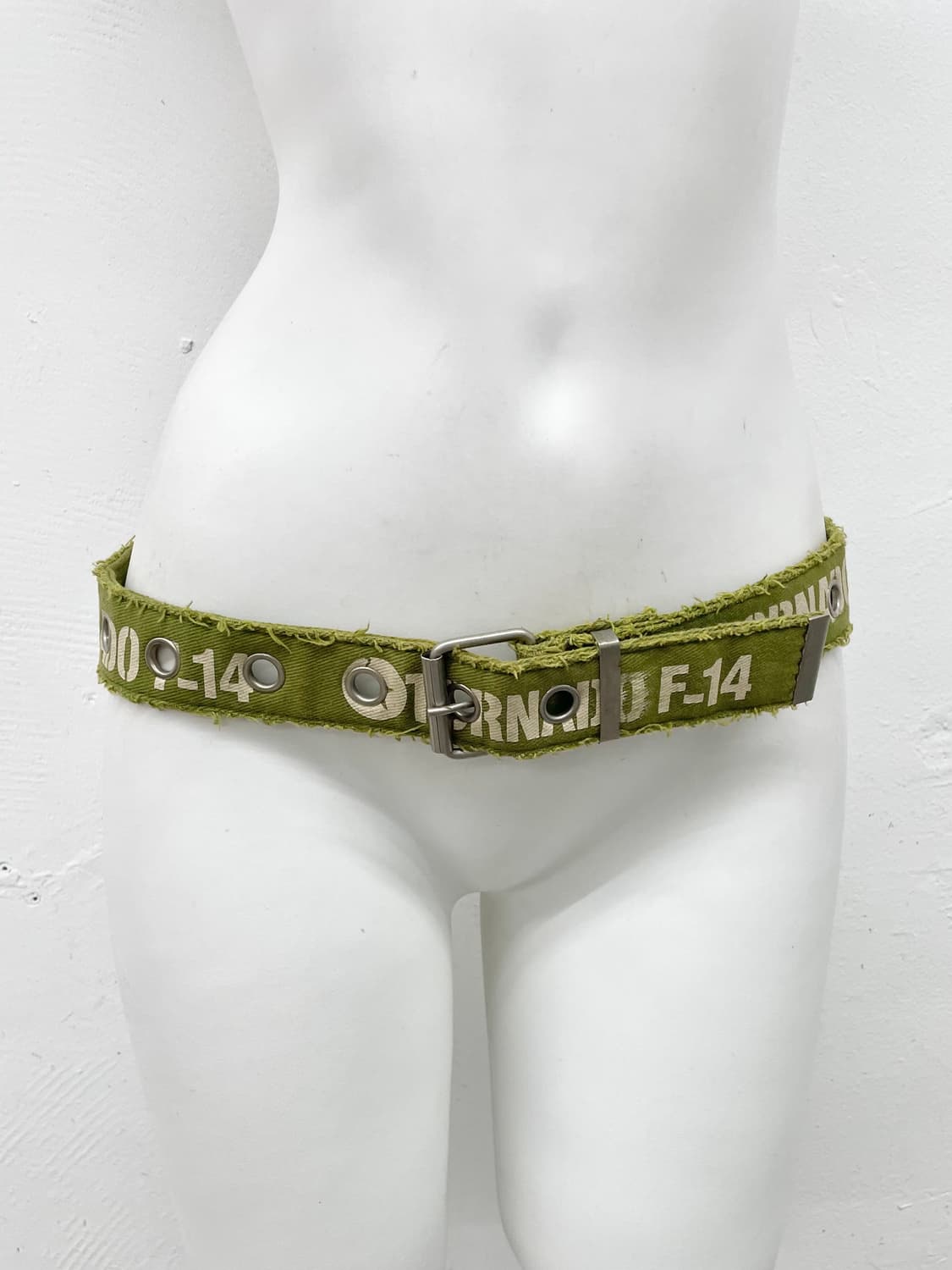 그린 캔버스 레터링 펀칭 벨트 상품이미지1