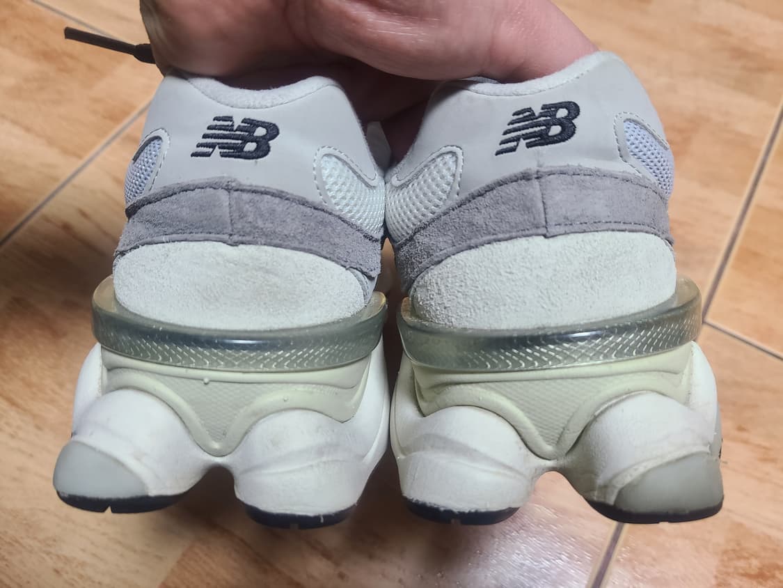뉴발란스 9060그레이270(265추천) 상품이미지8