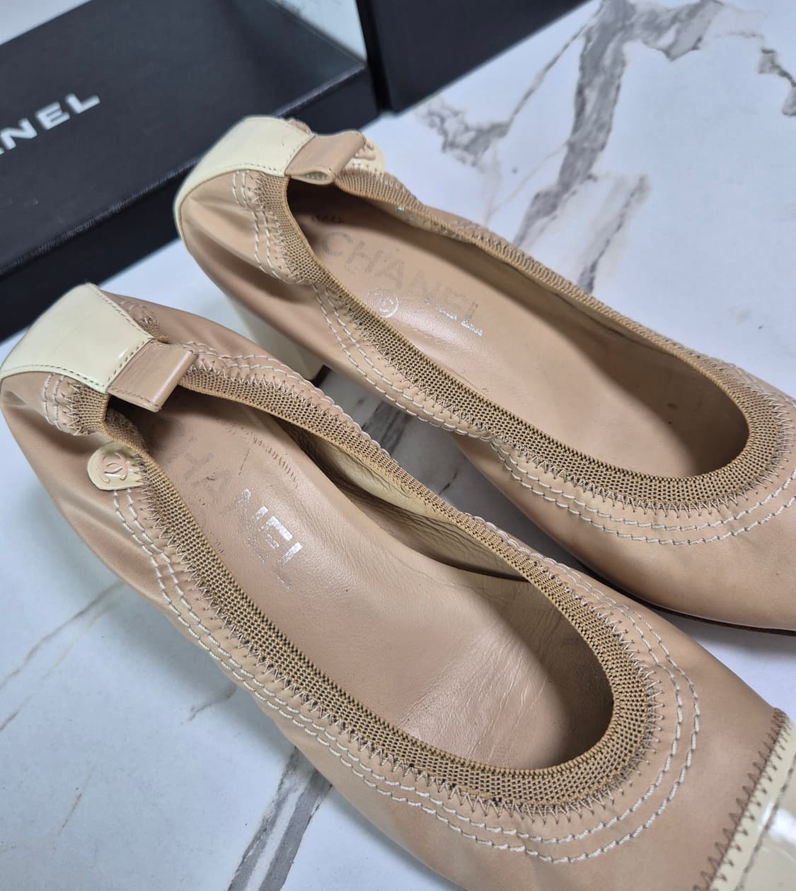 (정품) 샤넬 아이보리 페이던트 밴딩 구두 36.5 상품이미지5