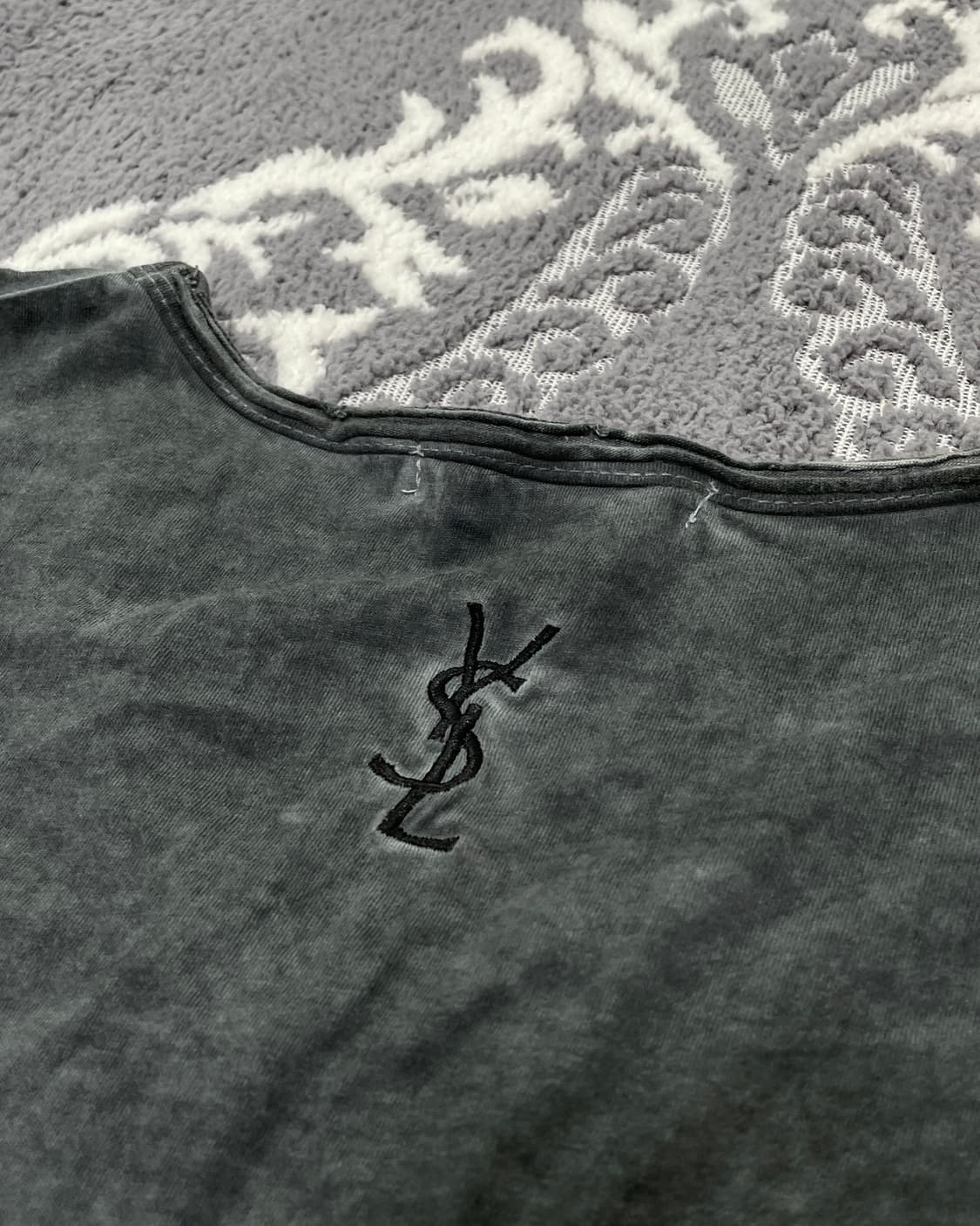 Yves Saint Laurent Archive Studded Tee 상품이미지5