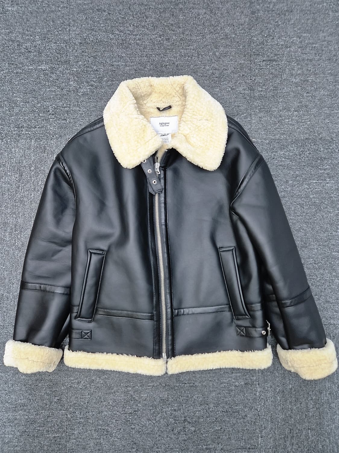 [M]<Agingccc>블랙 무스탕 상품이미지1