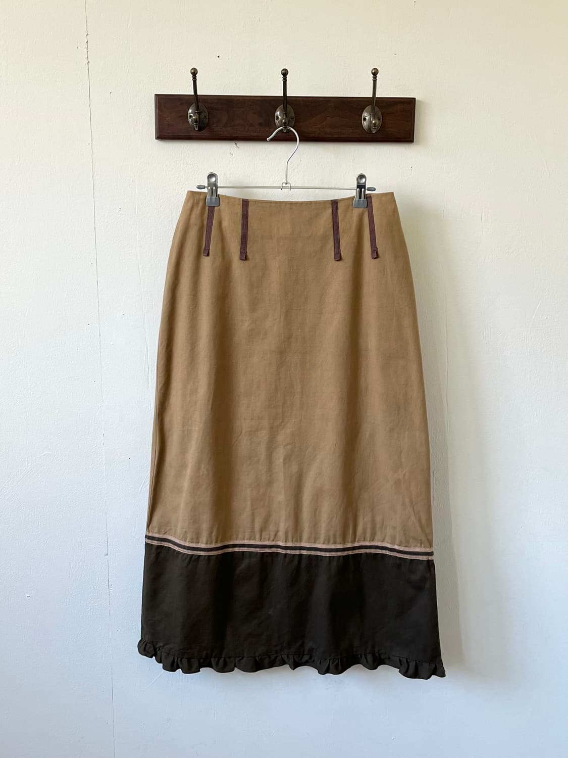 DO NOT STEP ON THE WINGS 2% 투톤 스커트 상품이미지1