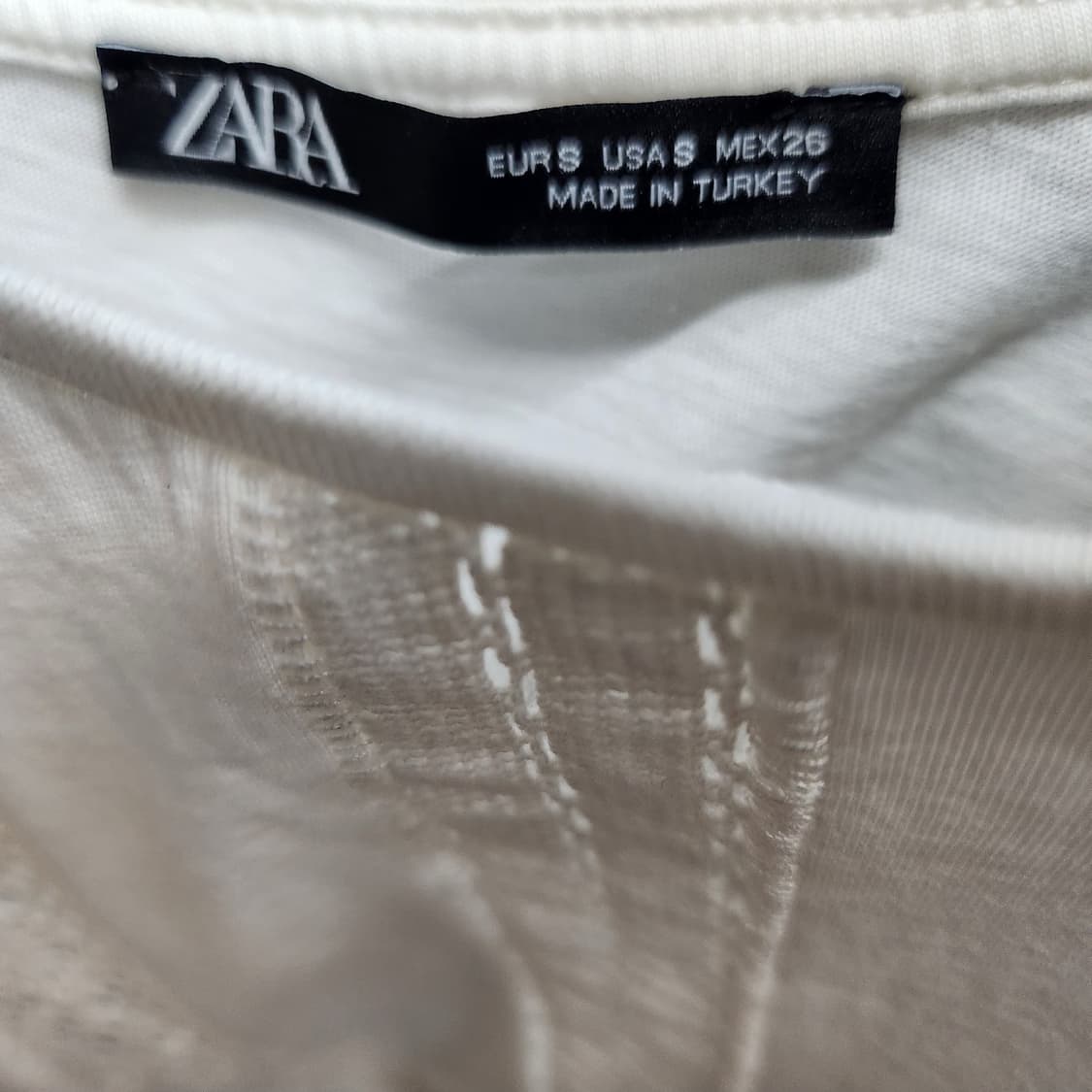 자라 ZARA 펀칭 자수 레이스 크롭 반소매 S(M) 상품이미지5