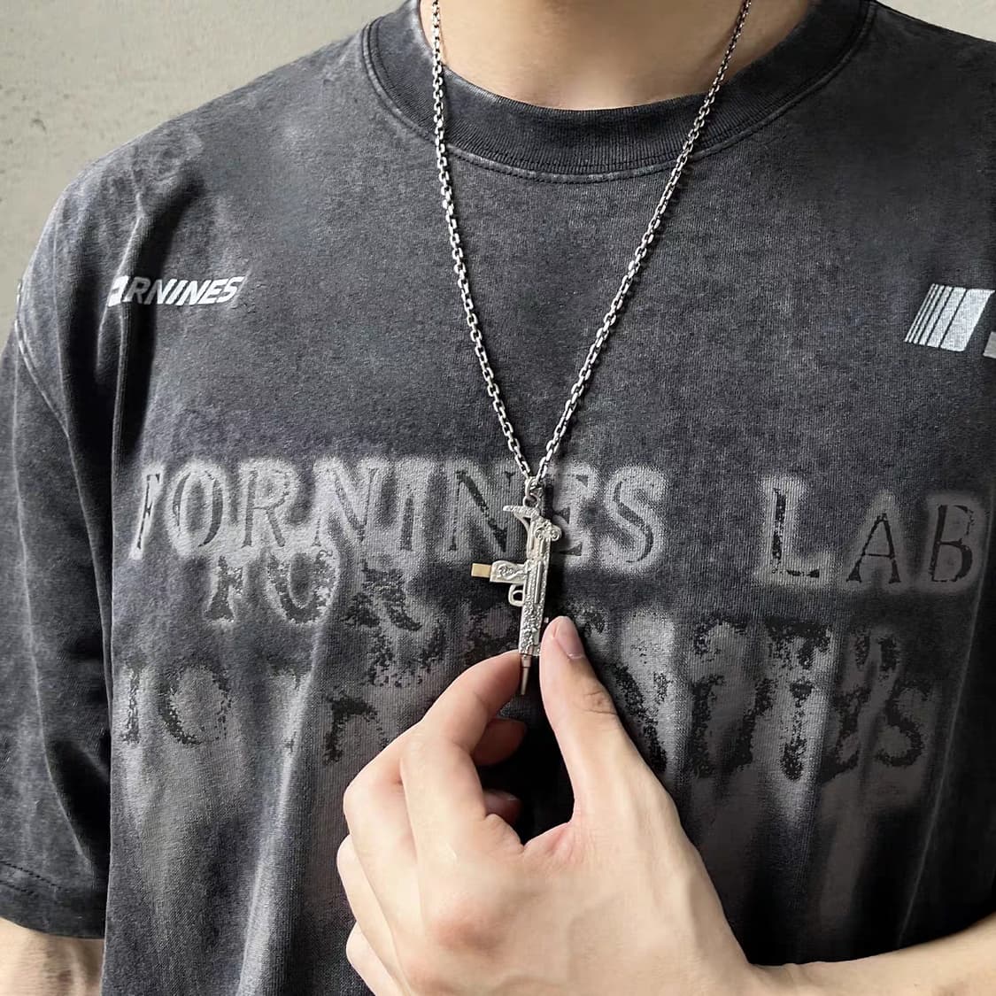 Oceanora 빈티지 스털링 실버 건 펜던트 목걸이 상품이미지4