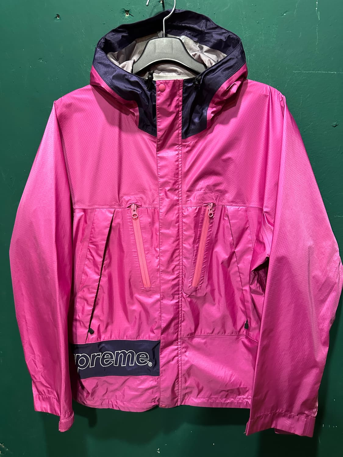 슈프림 19ss 테이프심 바람막이 핑크S 상품이미지1