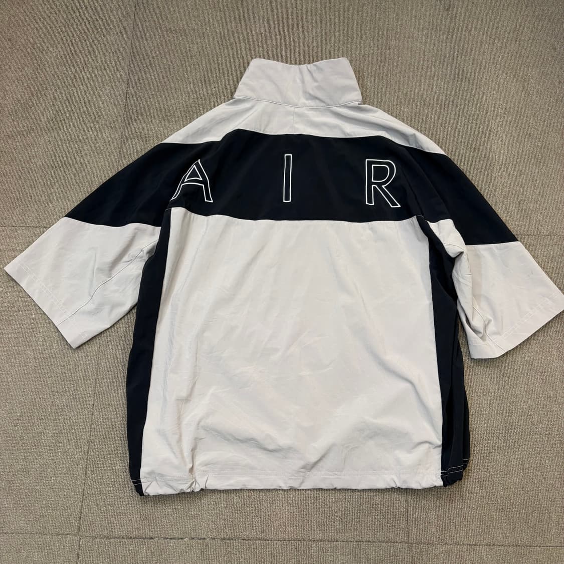 nike air 나이키 반팔 하프집업 아노락 탑  상품이미지6