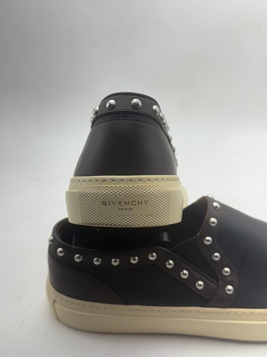 정품)지방시스니커즈255 상품이미지7