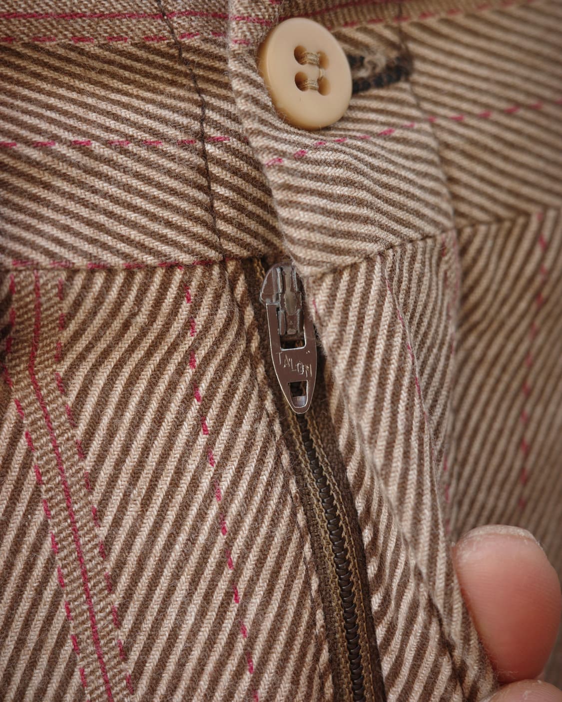 70s 빈티지 레드 핀스트라이프 플레어 슬랙스 상품이미지3