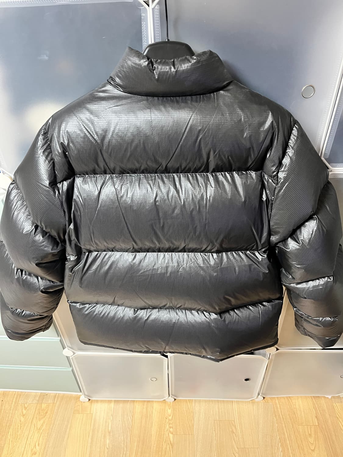 스투시 다운 퍼퍼 파라슈트 립스탑 차콜 M사이즈 상품이미지3