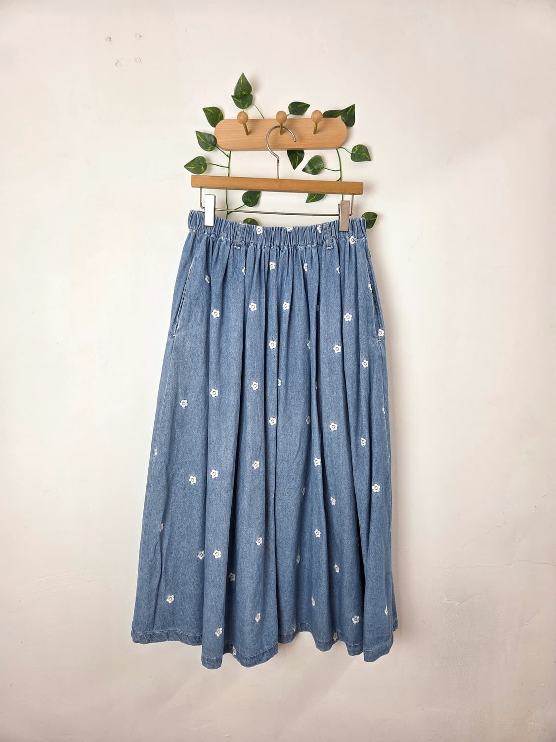 러블리 꽃자수 데님 롱스커트 상품이미지6