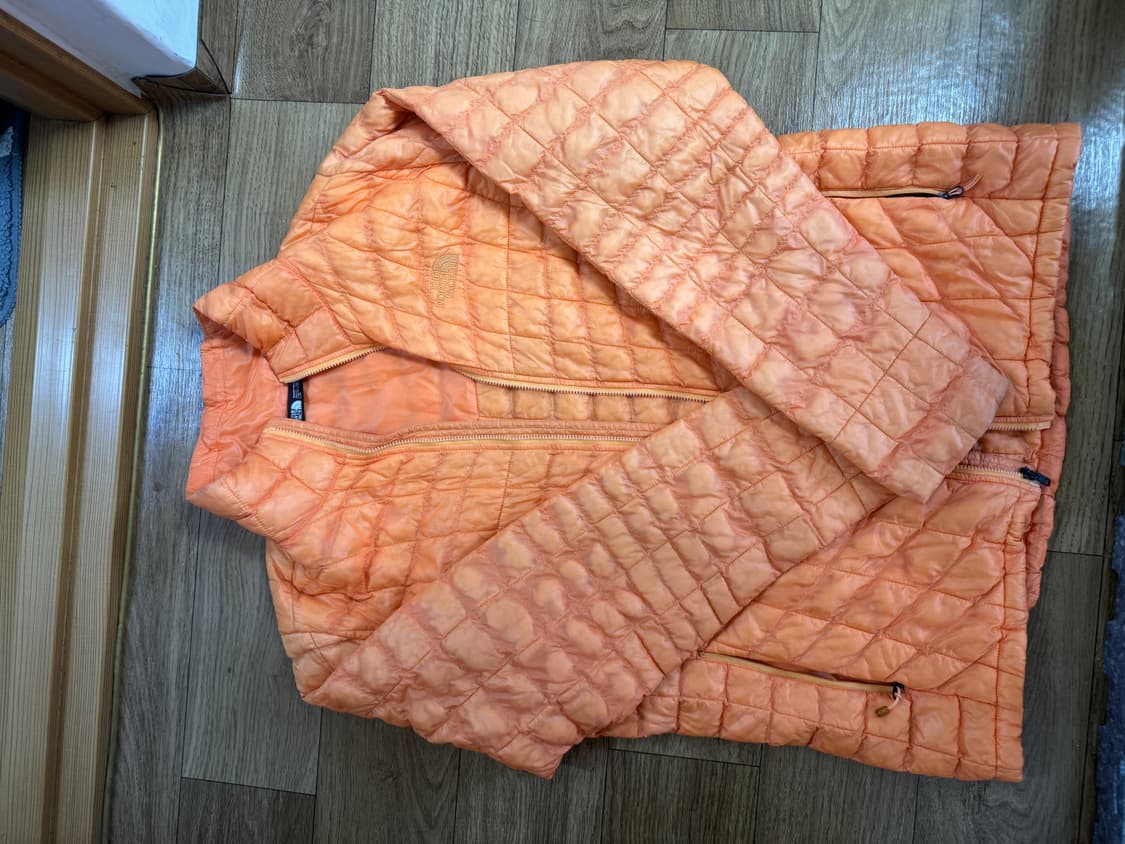 노스페이스 경량패딩 상품이미지3