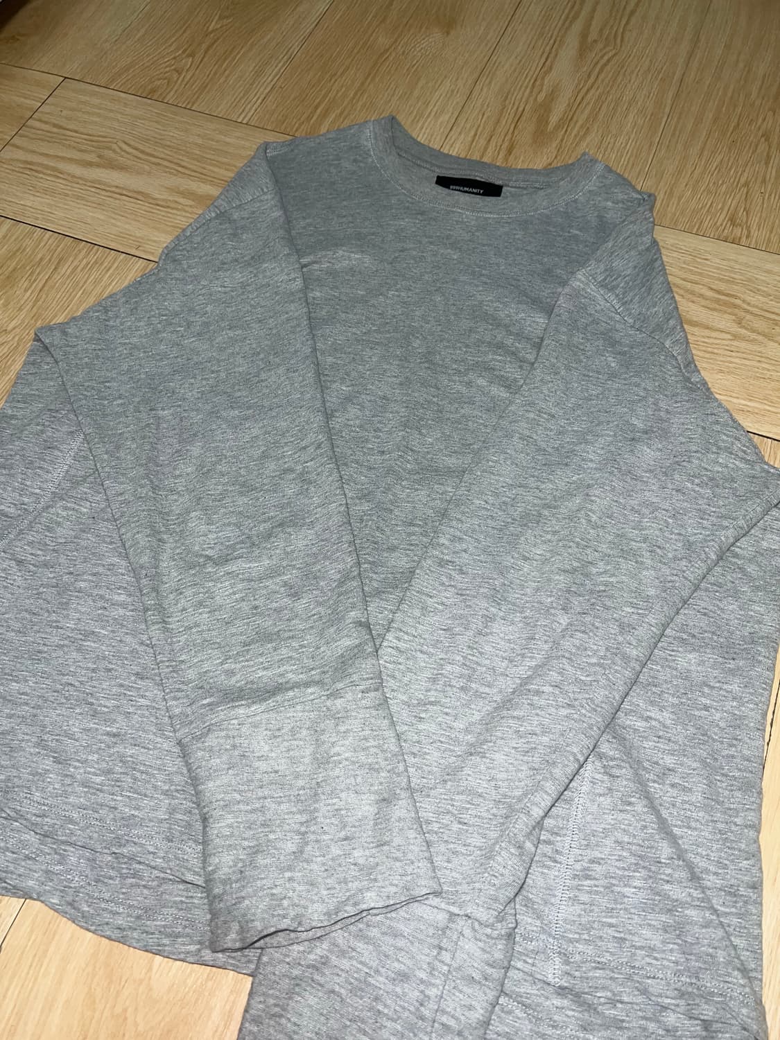 999휴머니티 레이어드 롱슬리브 티셔츠 회색 2사이즈 상품이미지3