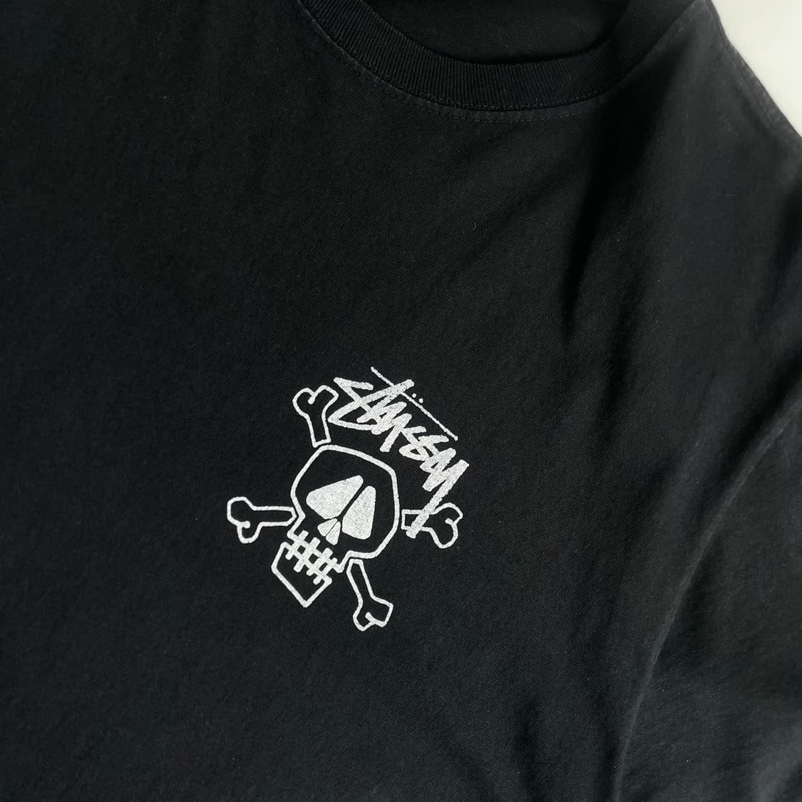 Stussy  스투시 스컬 프린팅 블랙 반팔티 상품이미지6
