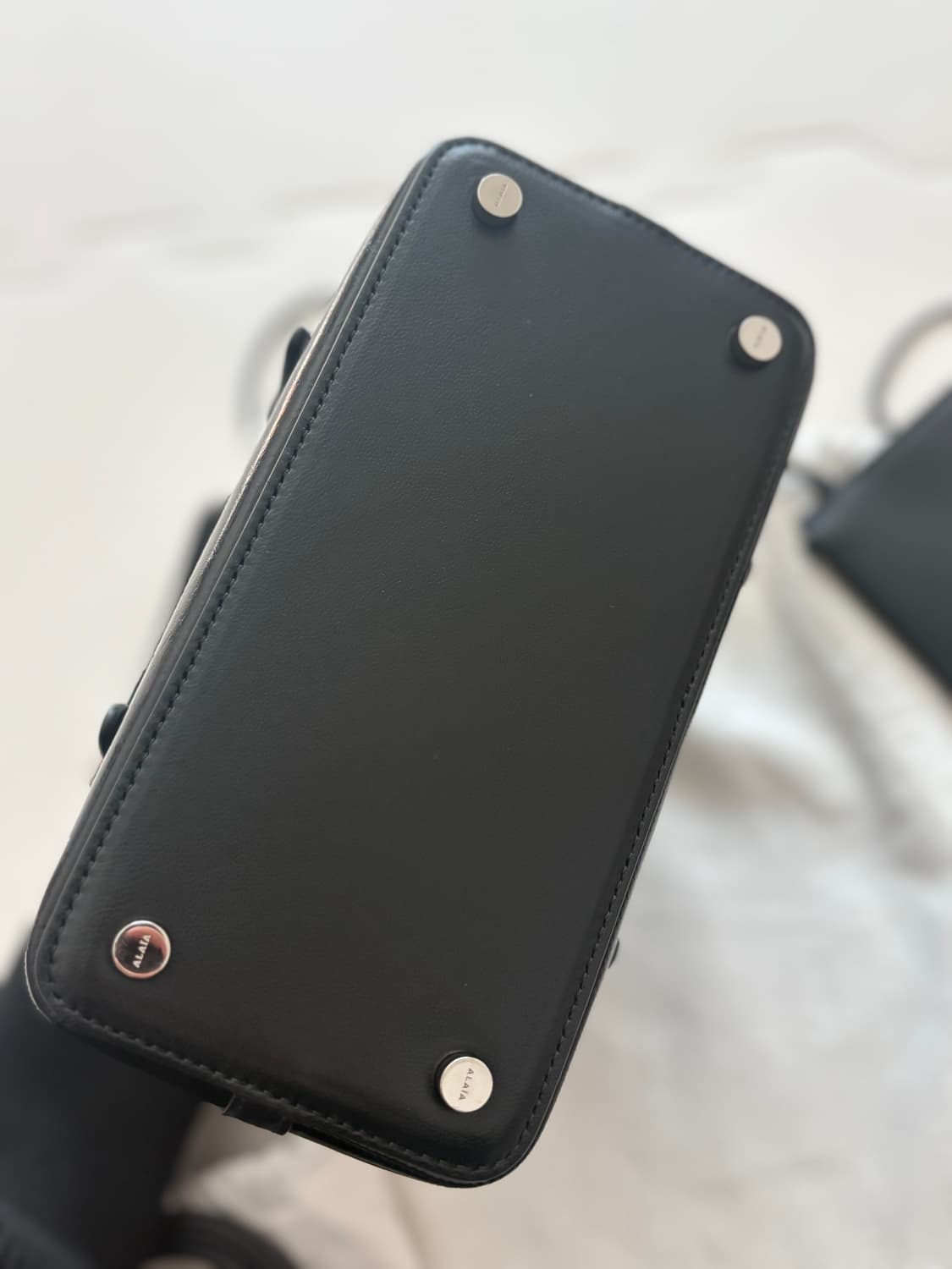 알라이아백 미나 20 장어가죽 백 (새상품)  상품이미지8