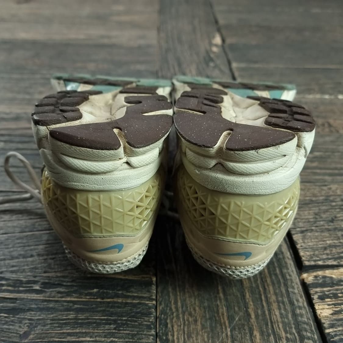 [나이키] 줌 보매로 5 오트밀 운동화 M19239 상품이미지6