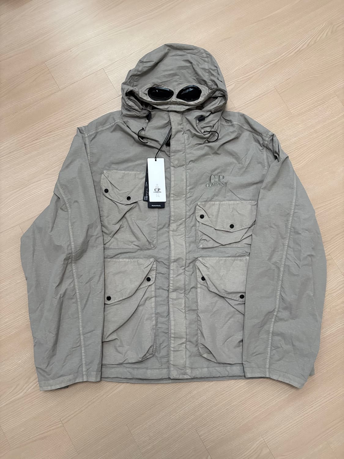 CP컴퍼니 플랫나일론 고글후드자켓 빈티지카키 XL 새제품 상품이미지1
