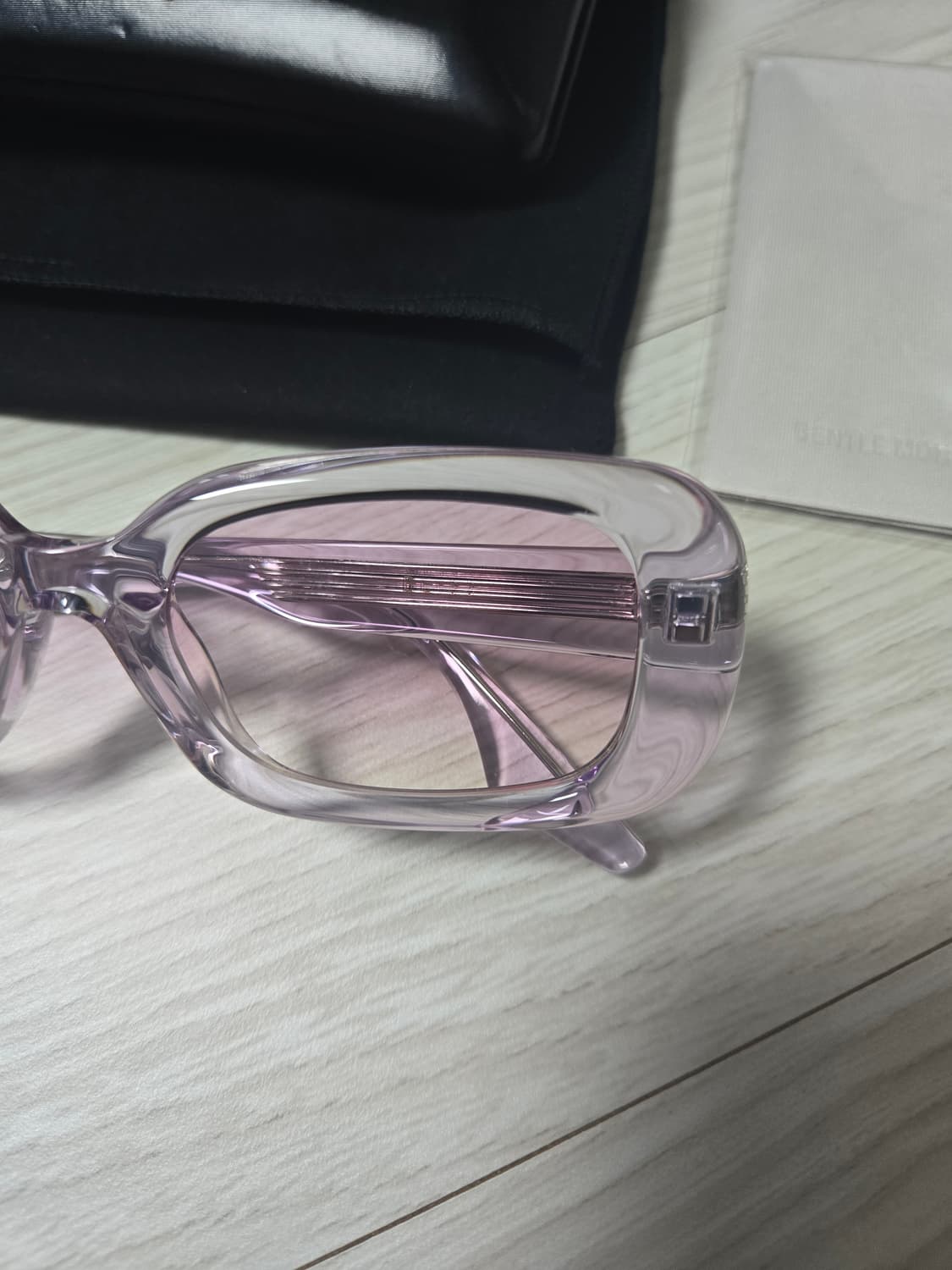 젠틀몬스터 블리스 VC5 선글라스  상품이미지3