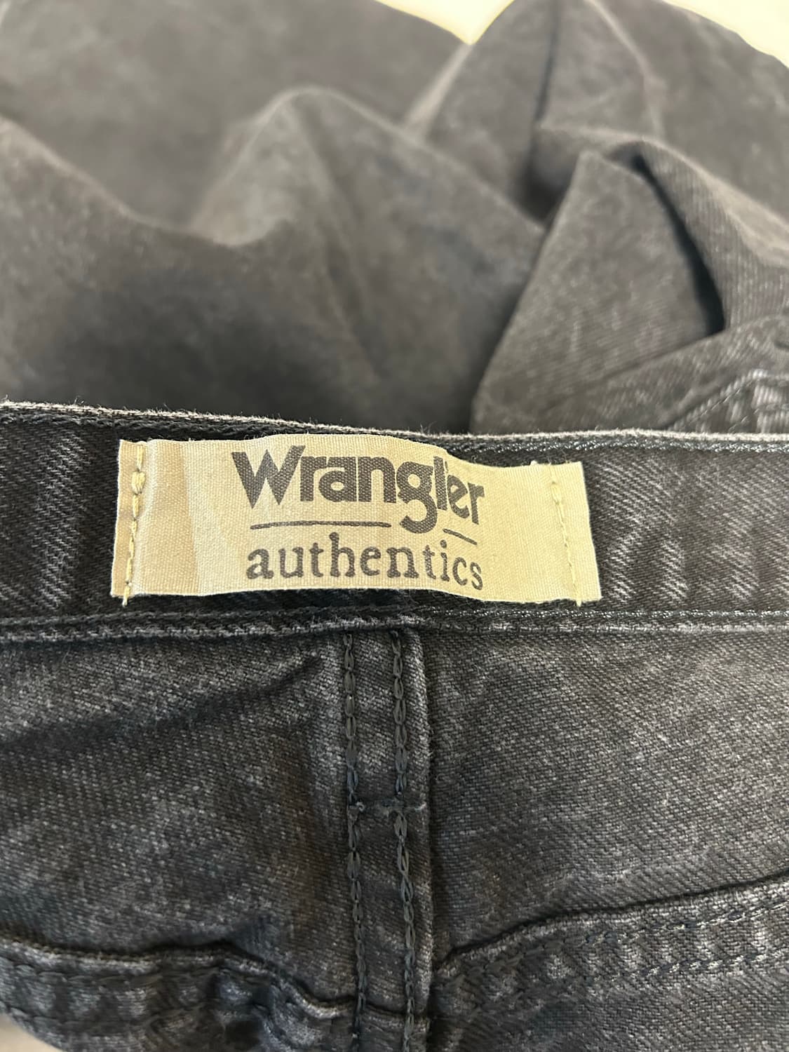 [판매] 렝글러(Wrangler) 블랙 데님 팬츠 34사이즈  상품이미지4