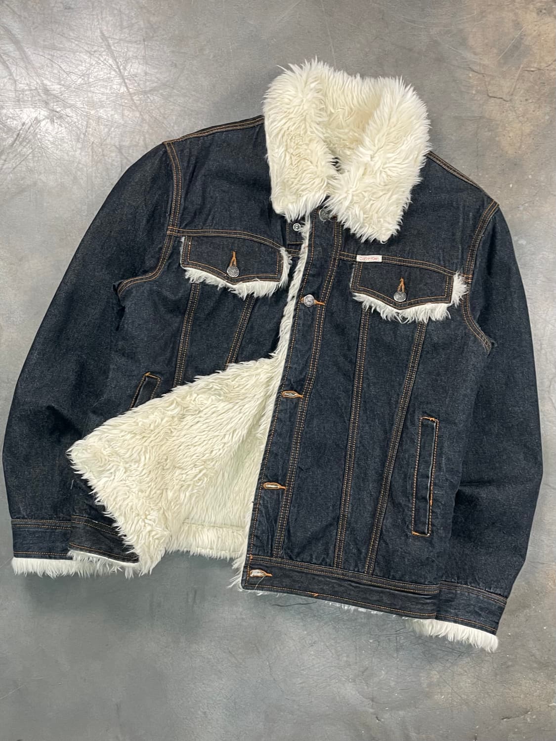 캘빈 클라인 쉐르파 트러커 자켓 상품이미지2