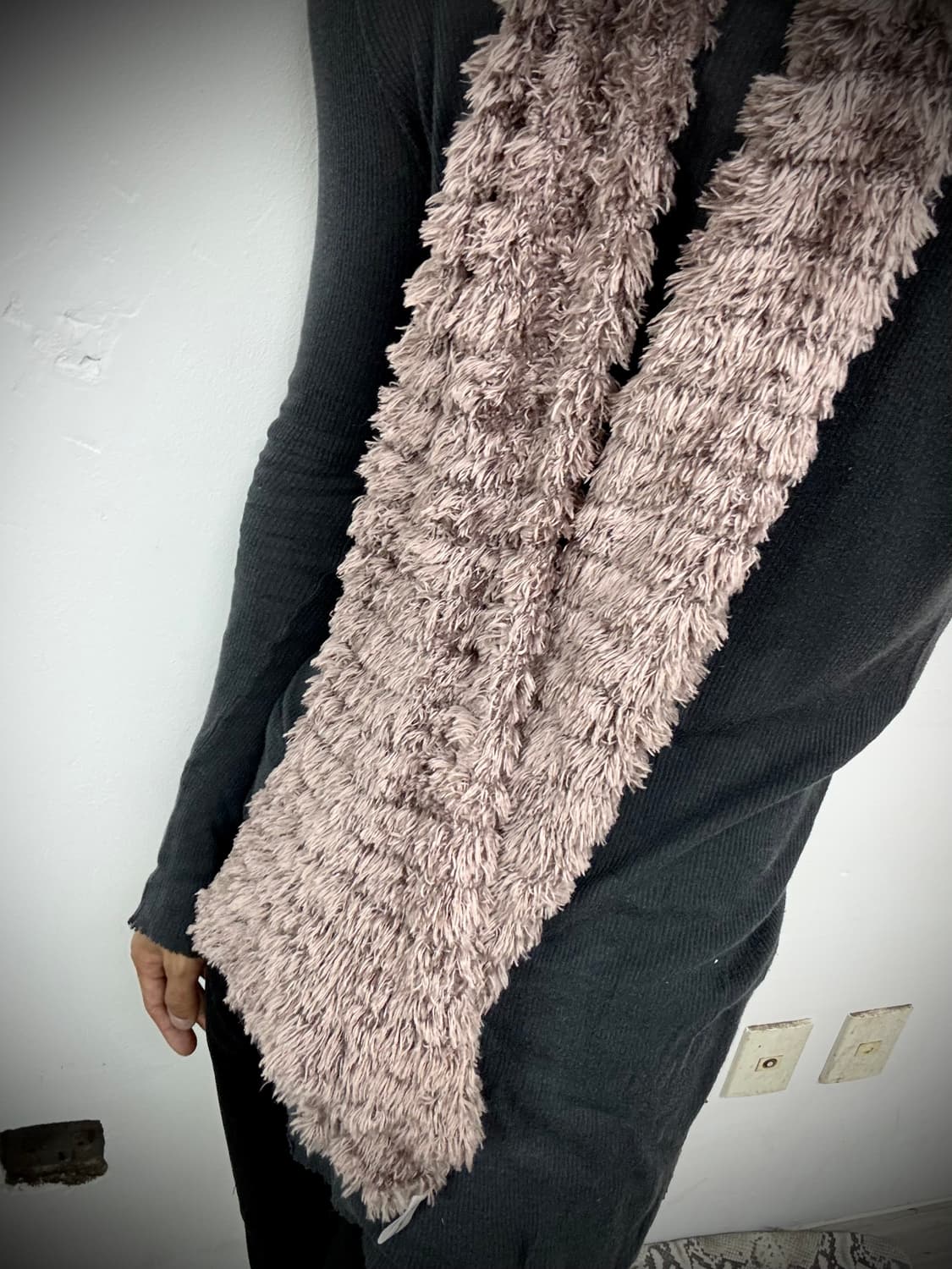 “Vintage” Dark Pink Fur Scarf 상품이미지3