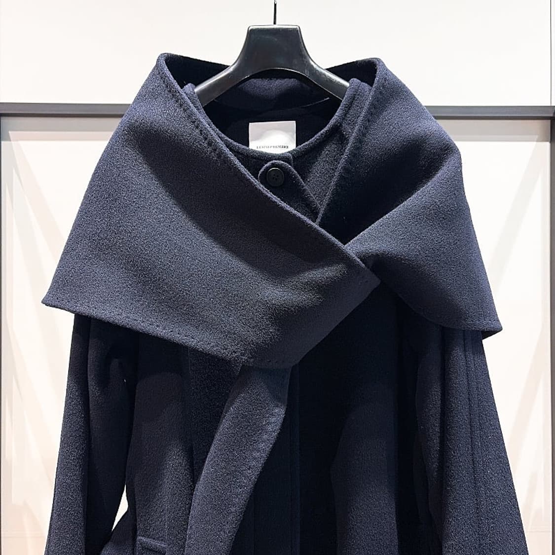 (정품/새상품) 르917 여성 네이비 맥시 스카프 울 코트 상품이미지2