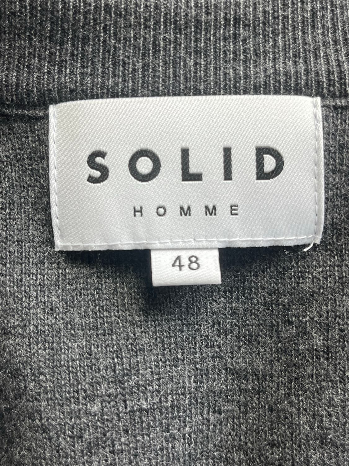 솔리드옴므 25fw 그레이 라운드넥 가디건 48사이즈 상품이미지5