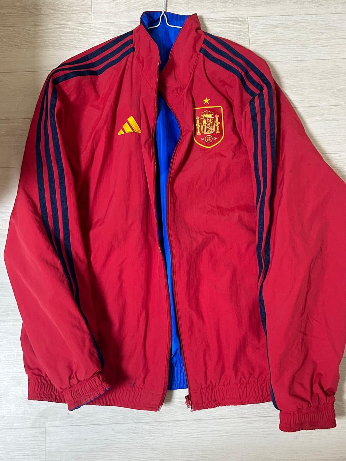 아디다스 스페인 축구 국대 바람막이 리버시블 상품이미지1