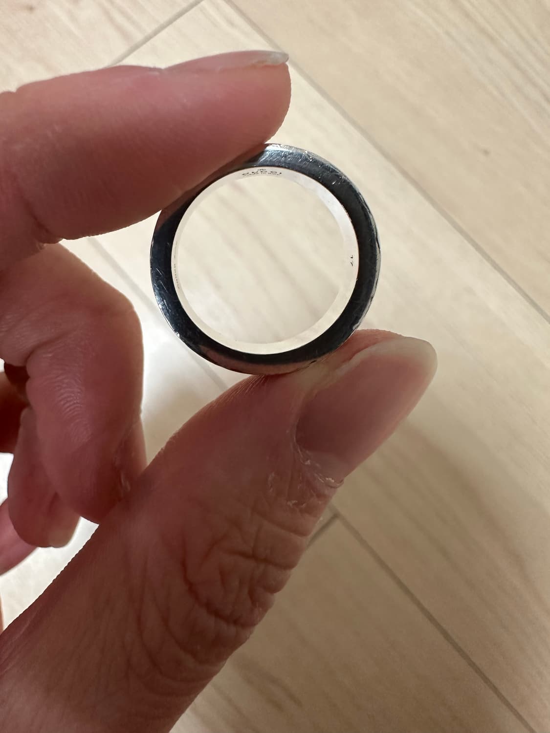 구찌 더블 G비 인그레이브드 링 실버 상품이미지2